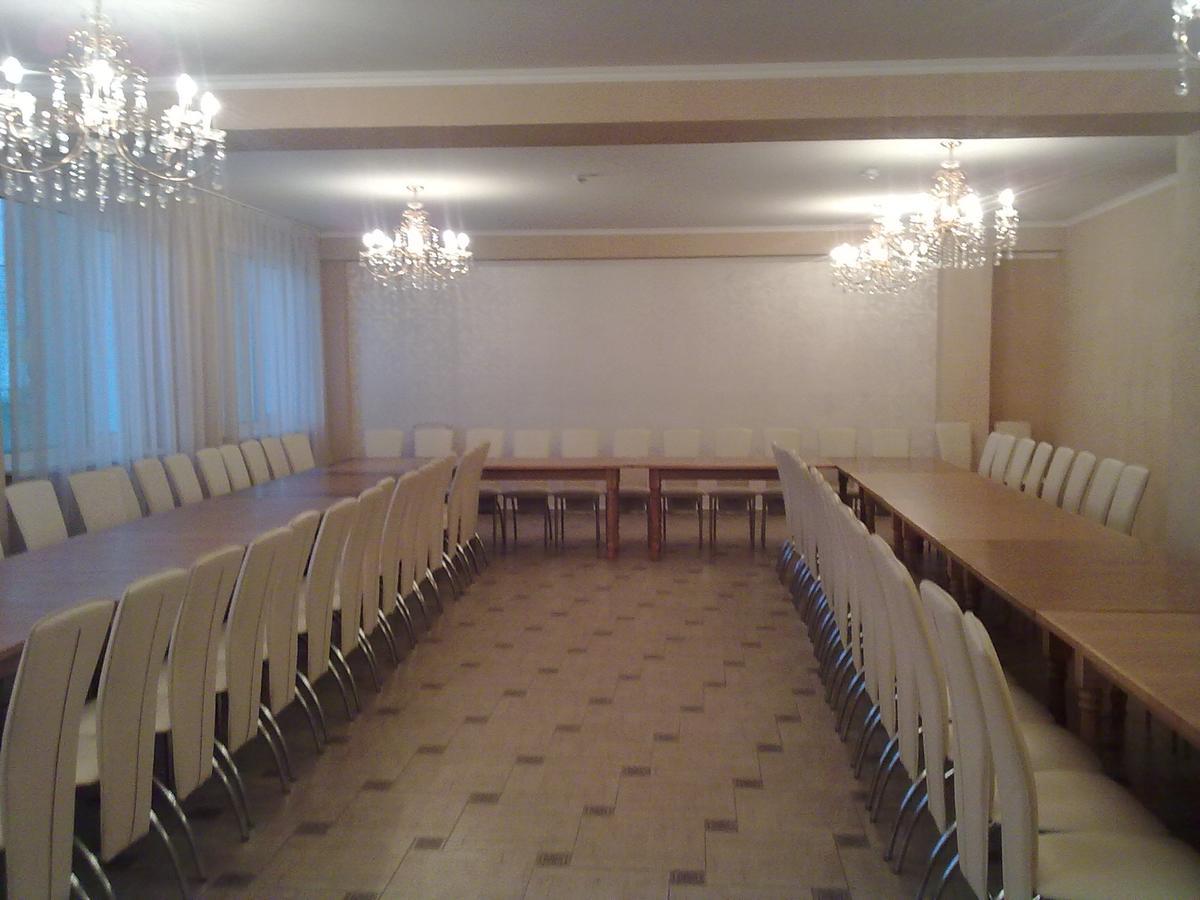 Hotel Olgas Хлибокай Екстериор снимка