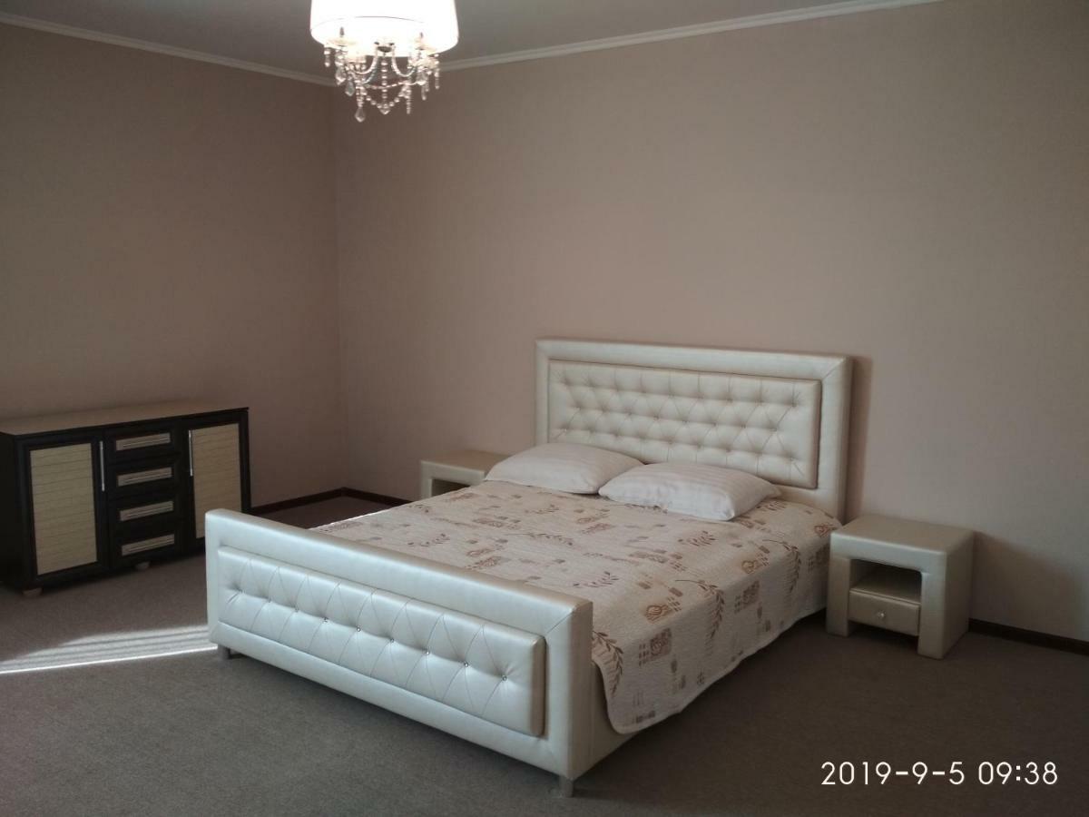 Hotel Olgas Хлибокай Екстериор снимка