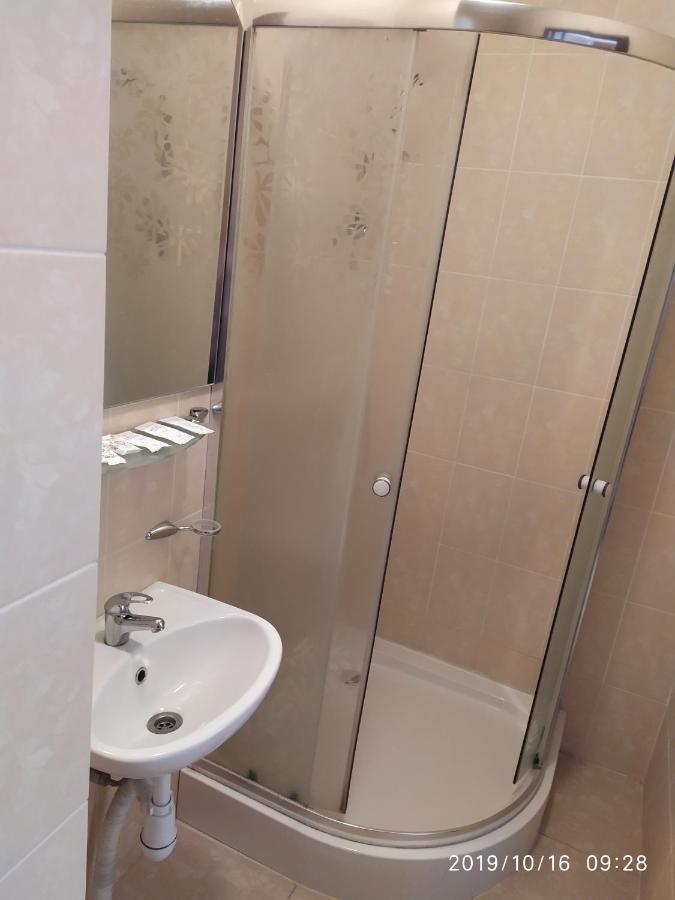 Hotel Olgas Хлибокай Екстериор снимка